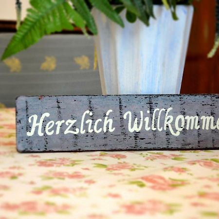 Gasthaus & Gaestehaus Bsteh Wulzeshofen Luaran gambar